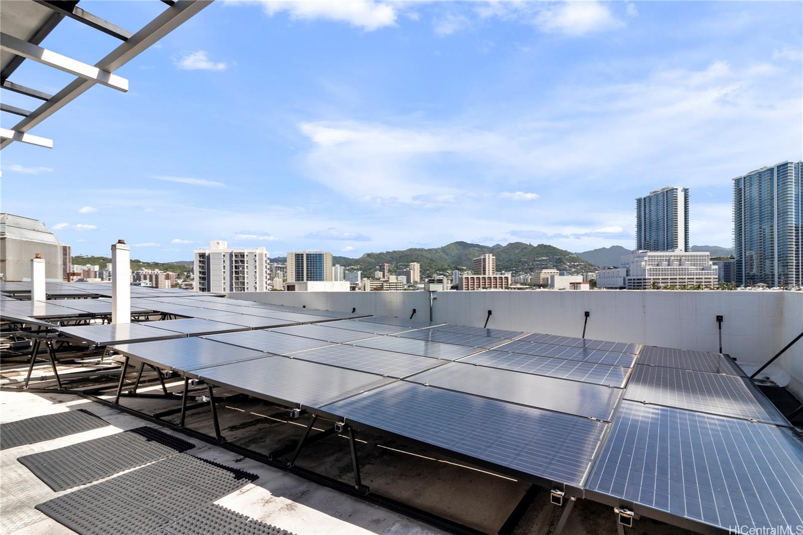 Six Twenty Sheridan condo # 306, Honolulu, Hawaii - photo 12 of 14