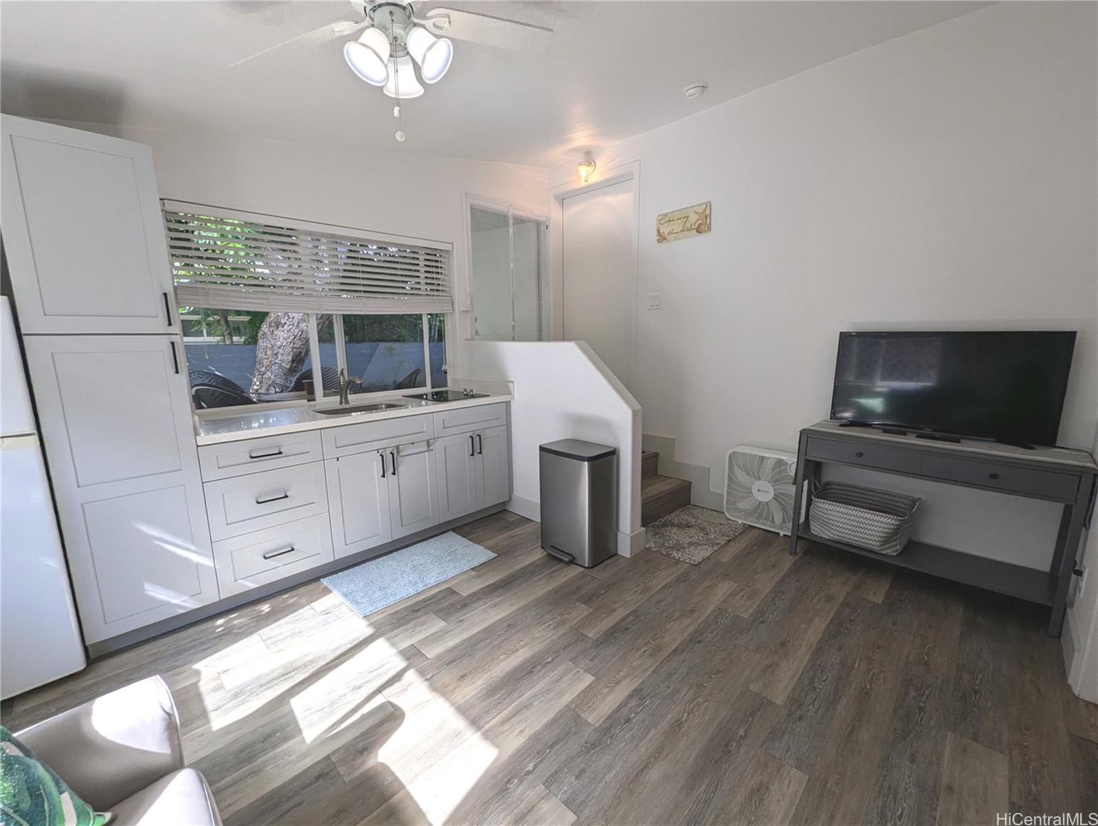 621 Auwai Street Kailua - Rental - photo 5 of 12