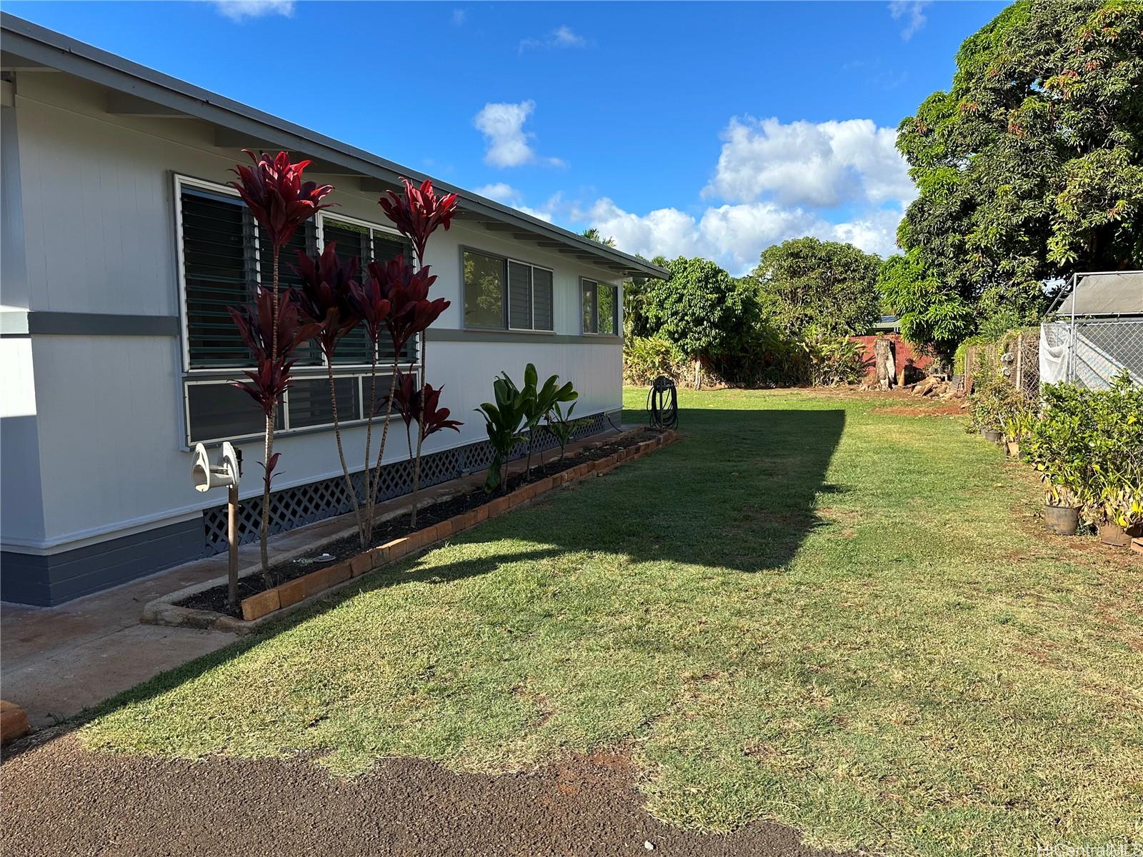 62-106  Emerson Road Haleiwa, North Shore home - photo 17 of 24