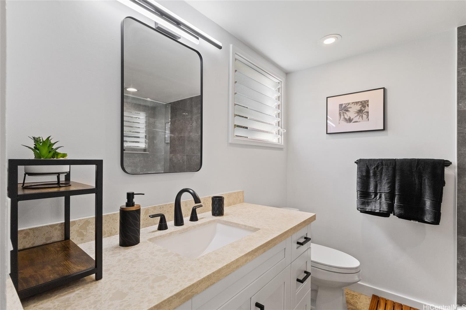 6215 Keokea Place townhouse # 127, Honolulu, Hawaii - photo 14 of 24