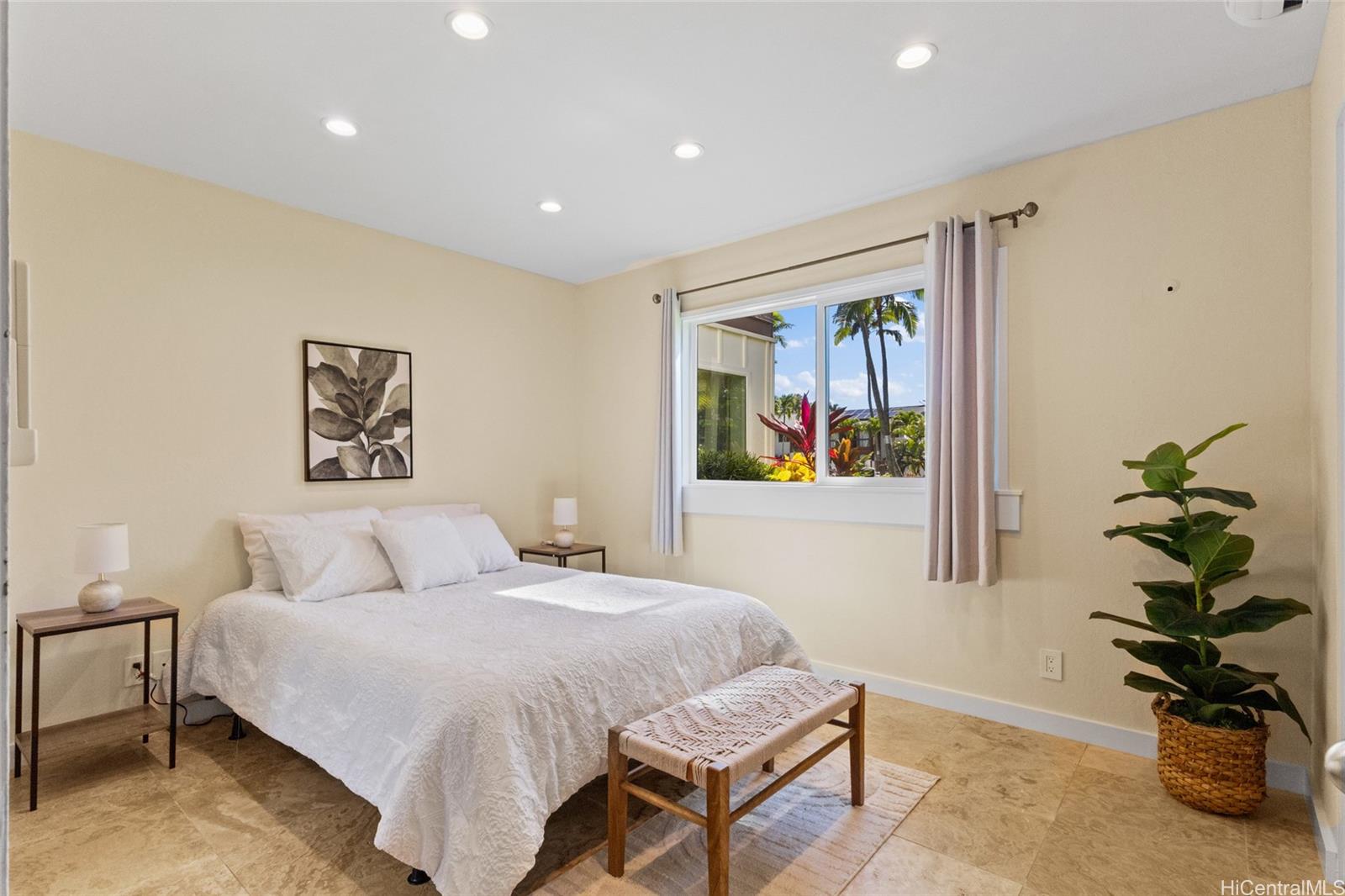 6215 Keokea Place townhouse # 127, Honolulu, Hawaii - photo 16 of 24