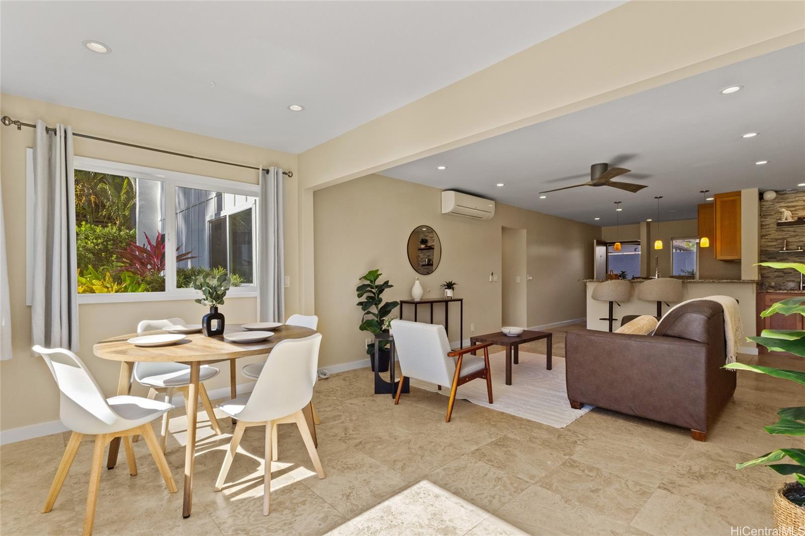 6215 Keokea Place townhouse # 127, Honolulu, Hawaii - photo 3 of 24