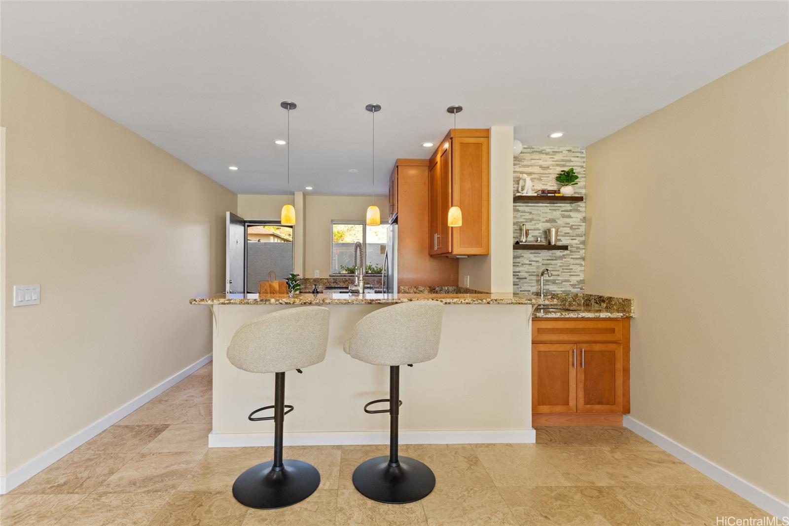 6215 Keokea Place townhouse # 127, Honolulu, Hawaii - photo 21 of 24