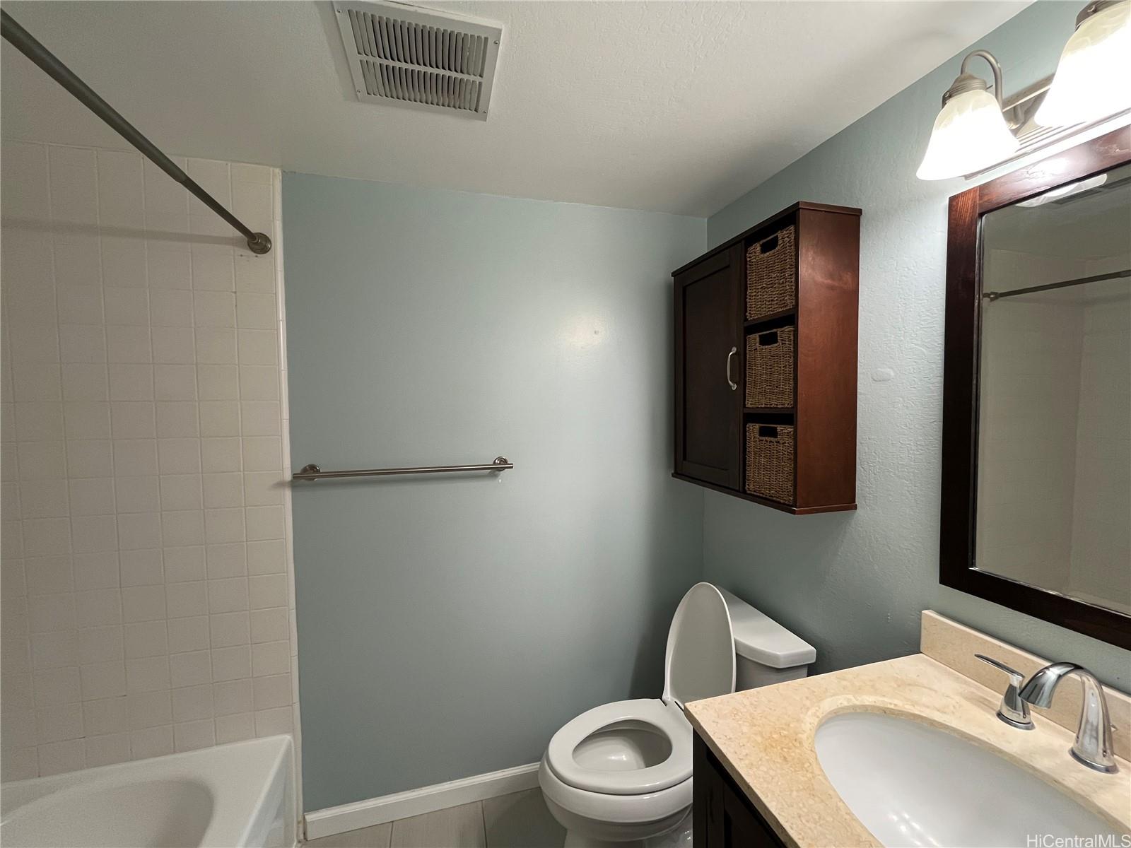6218 Kawaihae Place Honolulu - Rental - photo 16 of 20