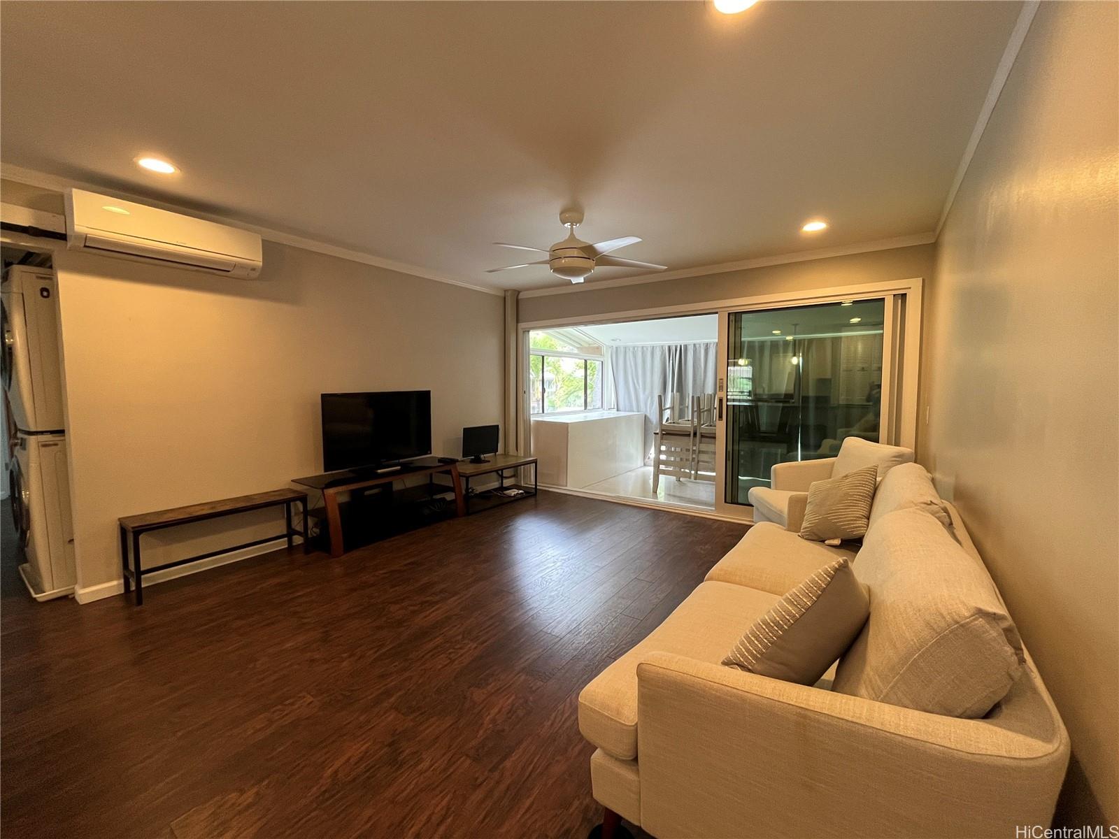 6218 Kawaihae Place Honolulu - Rental - photo 4 of 20