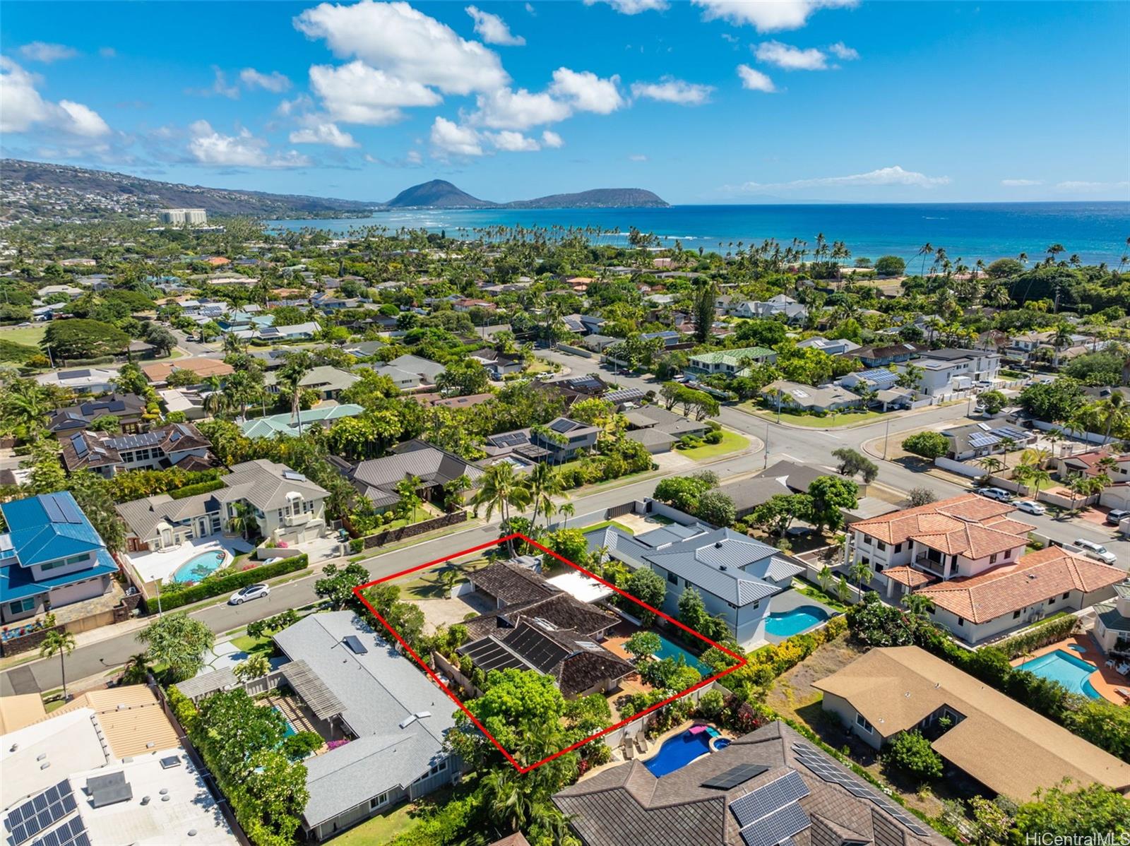 624  Ulili Street Kahala Area, Diamond Head home - photo 21 of 24