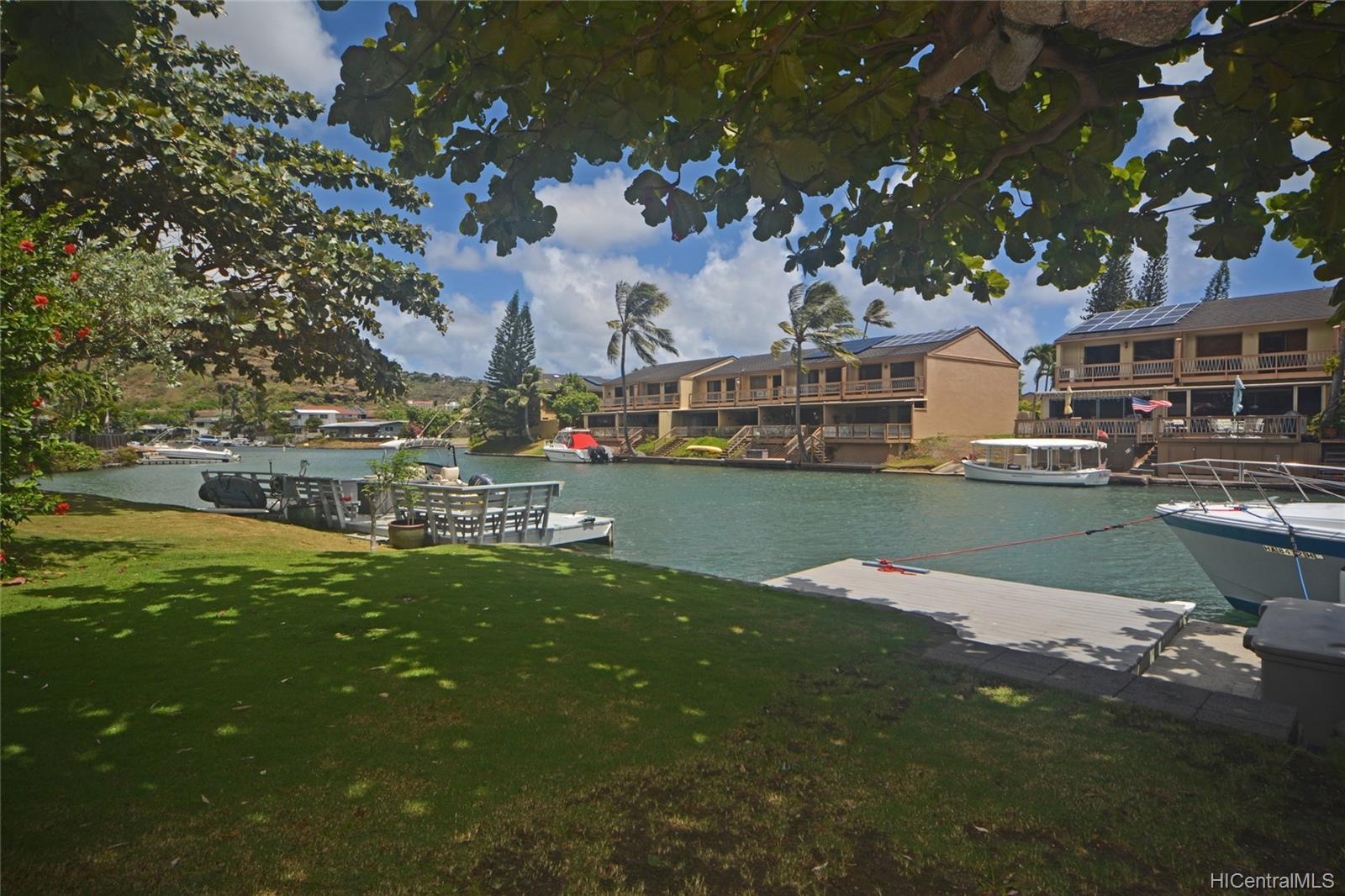 6244  Milolii Place West Marina, Hawaii Kai home - photo 20 of 25