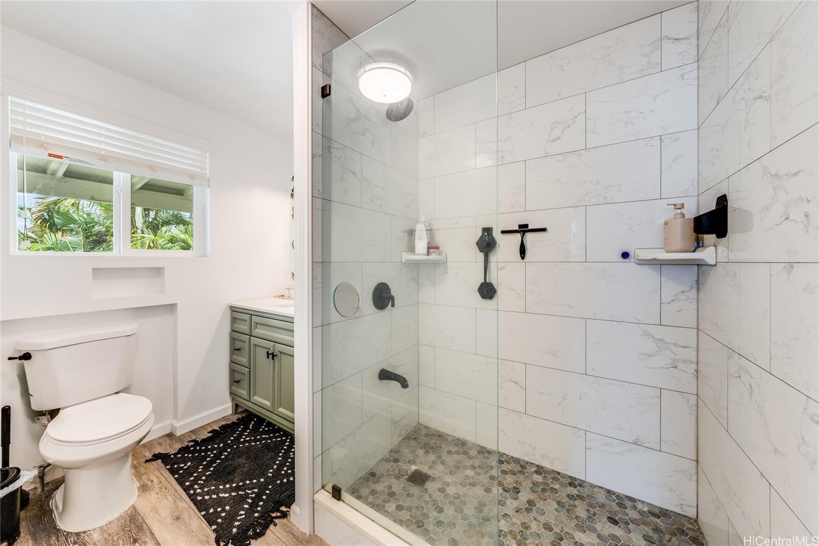 625  Maluniu Ave Coconut Grove, Kailua home - photo 16 of 25