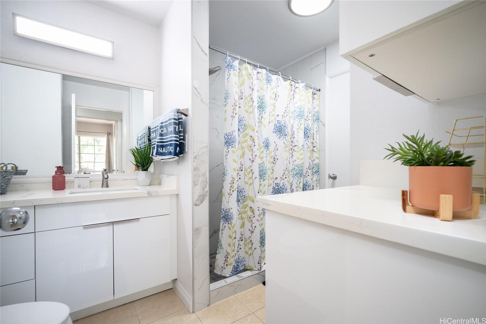 625 Mananai Place Honolulu - Rental - photo 9 of 18