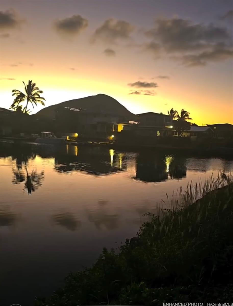 6254  Kawaihae Place West Marina, Hawaii Kai home - photo 4 of 16