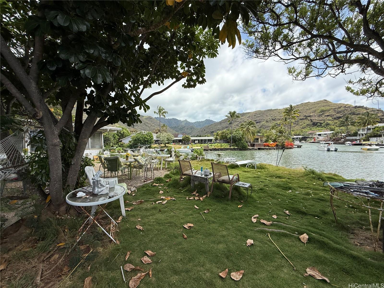 6254  Kawaihae Place West Marina, Hawaii Kai home - photo 6 of 16