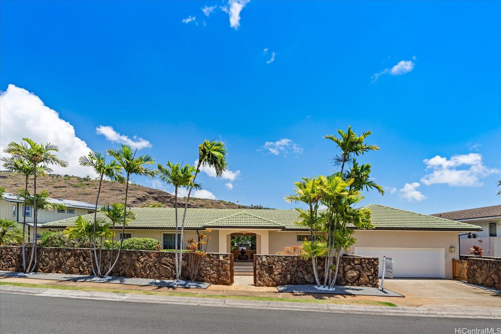 626  Hind Drive Aina Haina Area, Diamond Head home - photo 2 of 25