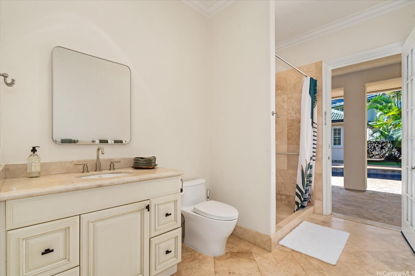 626  Hind Drive Aina Haina Area, Diamond Head home - photo 14 of 25