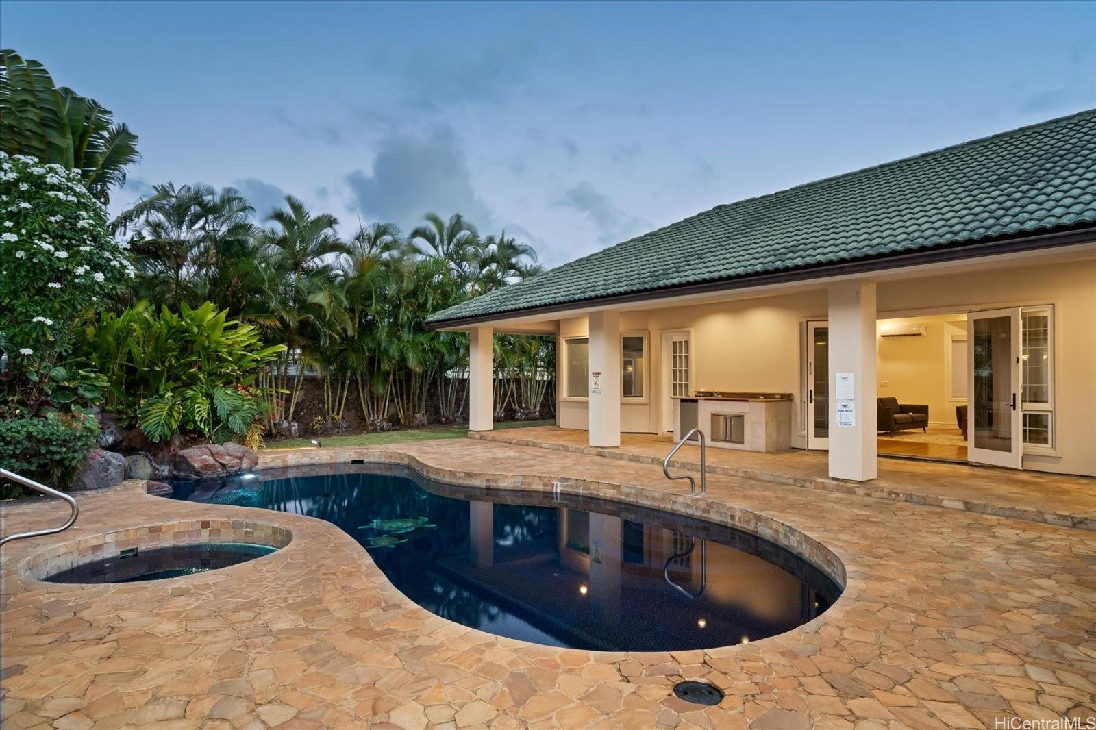 626  Hind Drive Aina Haina Area, Diamond Head home - photo 18 of 25