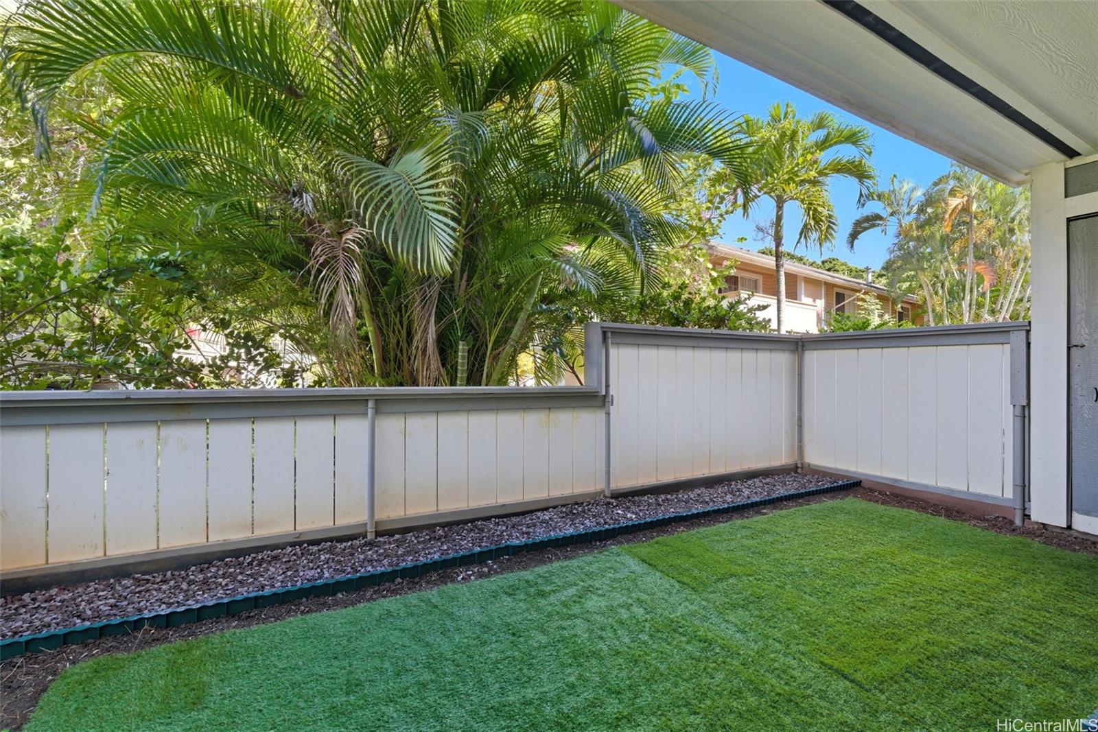 Crosspointe AOAO townhouse # 626C, Honolulu, Hawaii - photo 13 of 25