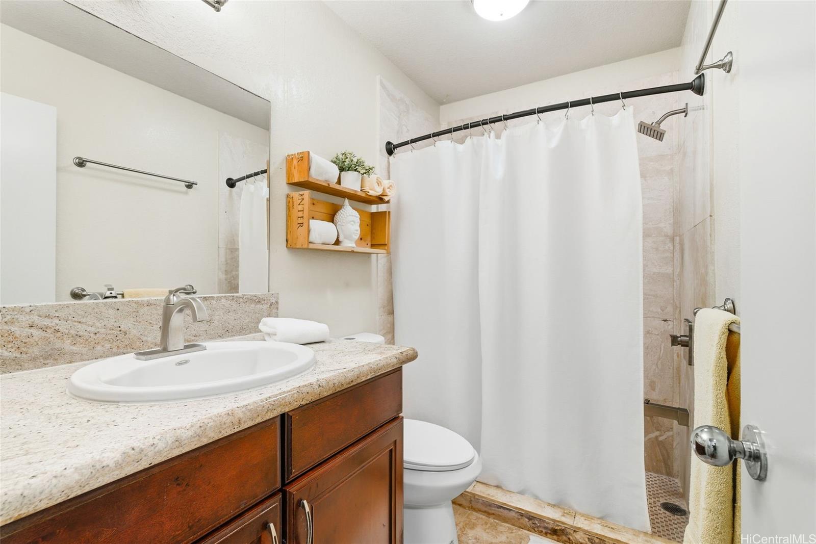 Crosspointe AOAO townhouse # 626C, Honolulu, Hawaii - photo 7 of 25