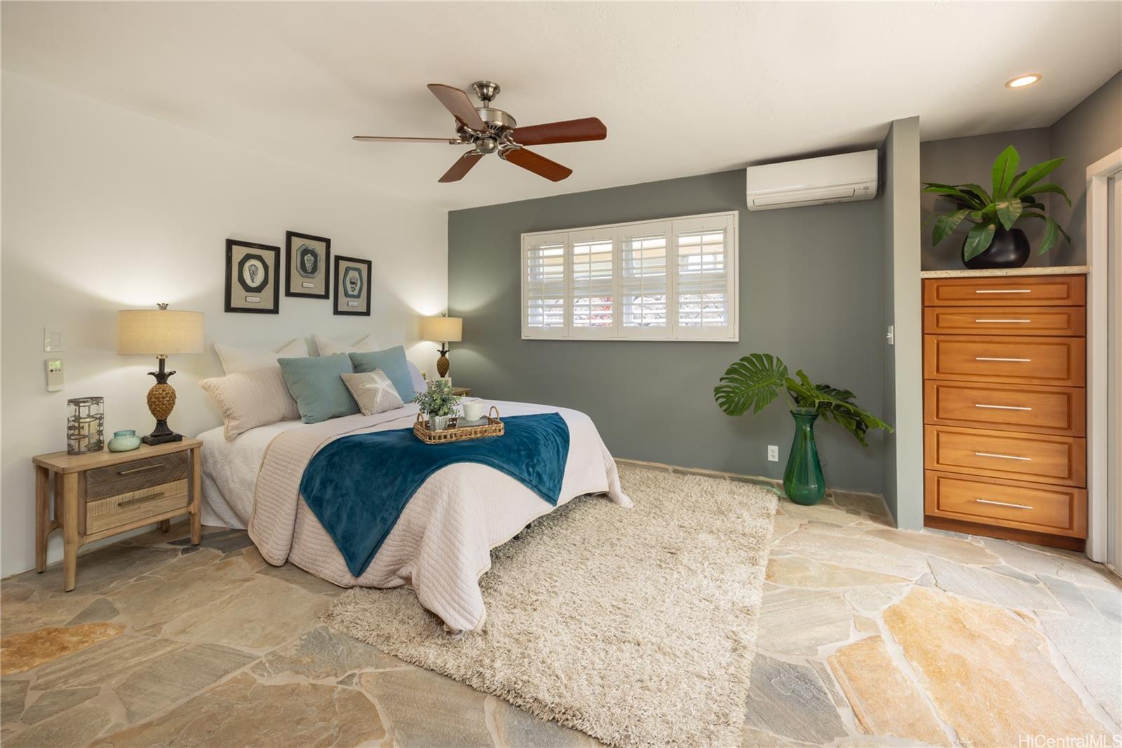 626  Papalani Street Enchanted Lake, Kailua home - photo 12 of 25