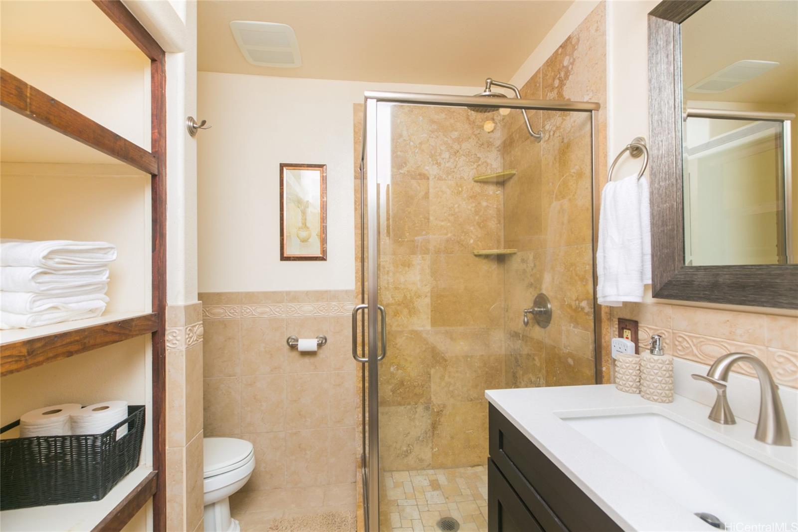 6266 Keokea Place Honolulu - Rental - photo 16 of 25