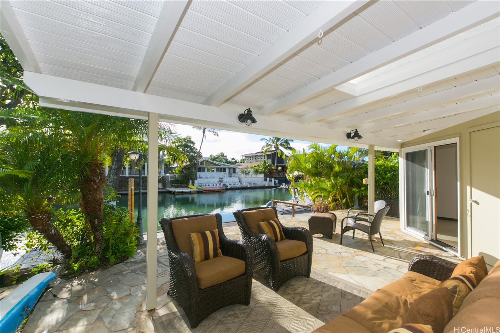 6266 Keokea Place Honolulu - Rental - photo 3 of 25