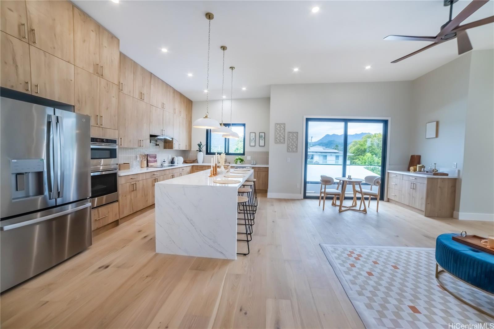 629  Halela Street Coconut Grove, Kailua home - photo 2 of 24