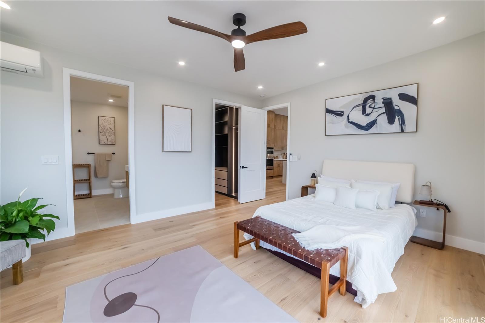 629  Halela Street Coconut Grove, Kailua home - photo 5 of 24