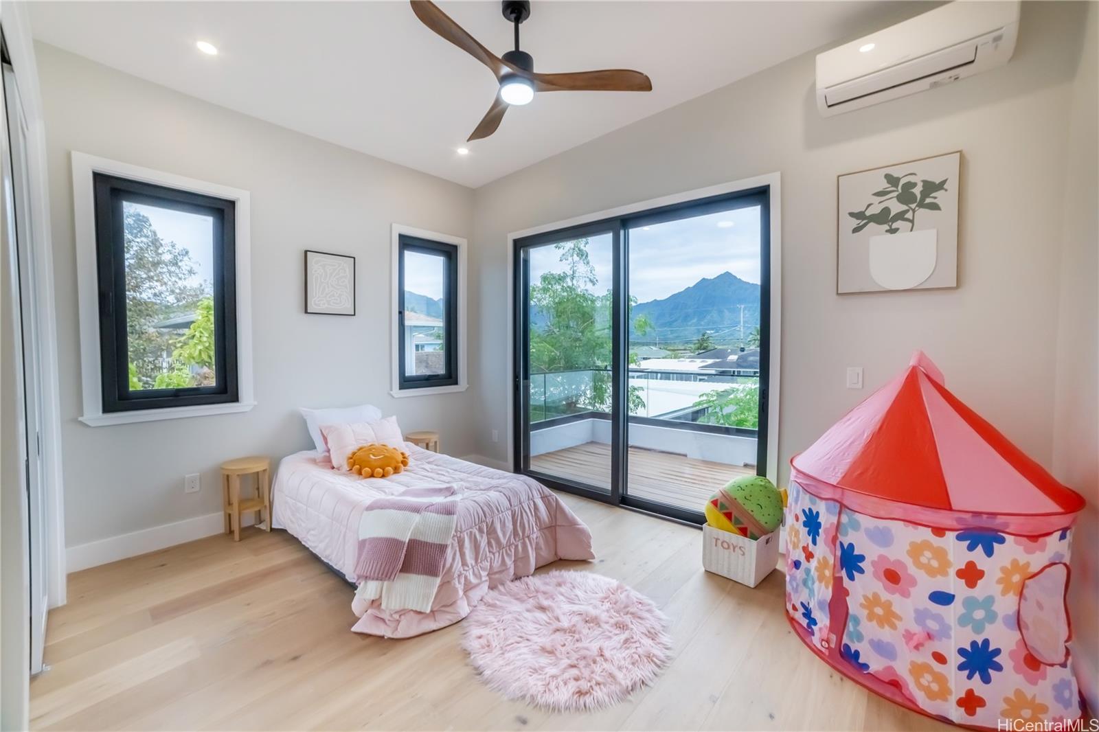 629  Halela St Coconut Grove, Kailua home - photo 22 of 25