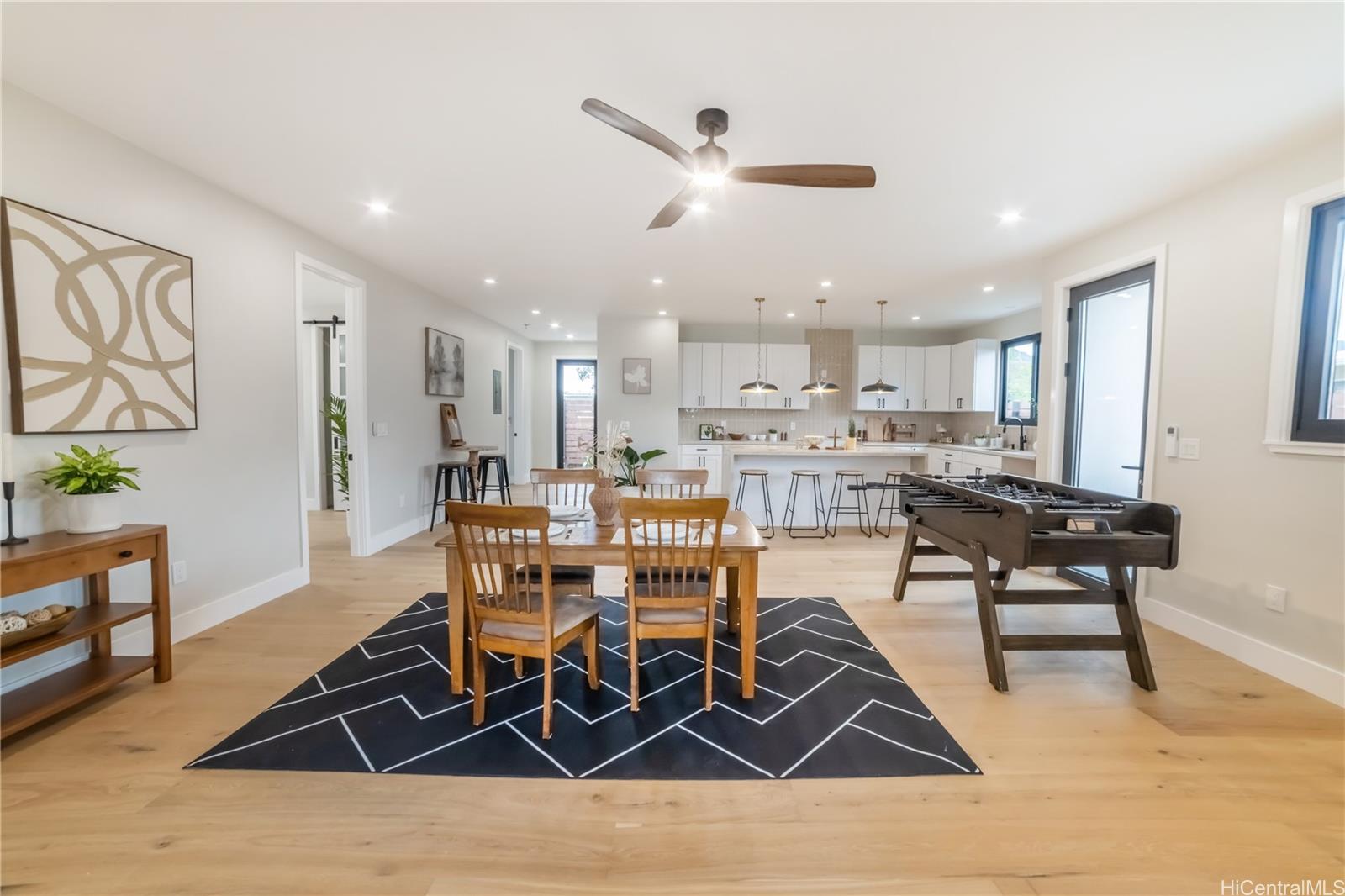 629  Halela St Coconut Grove, Kailua home - photo 5 of 25