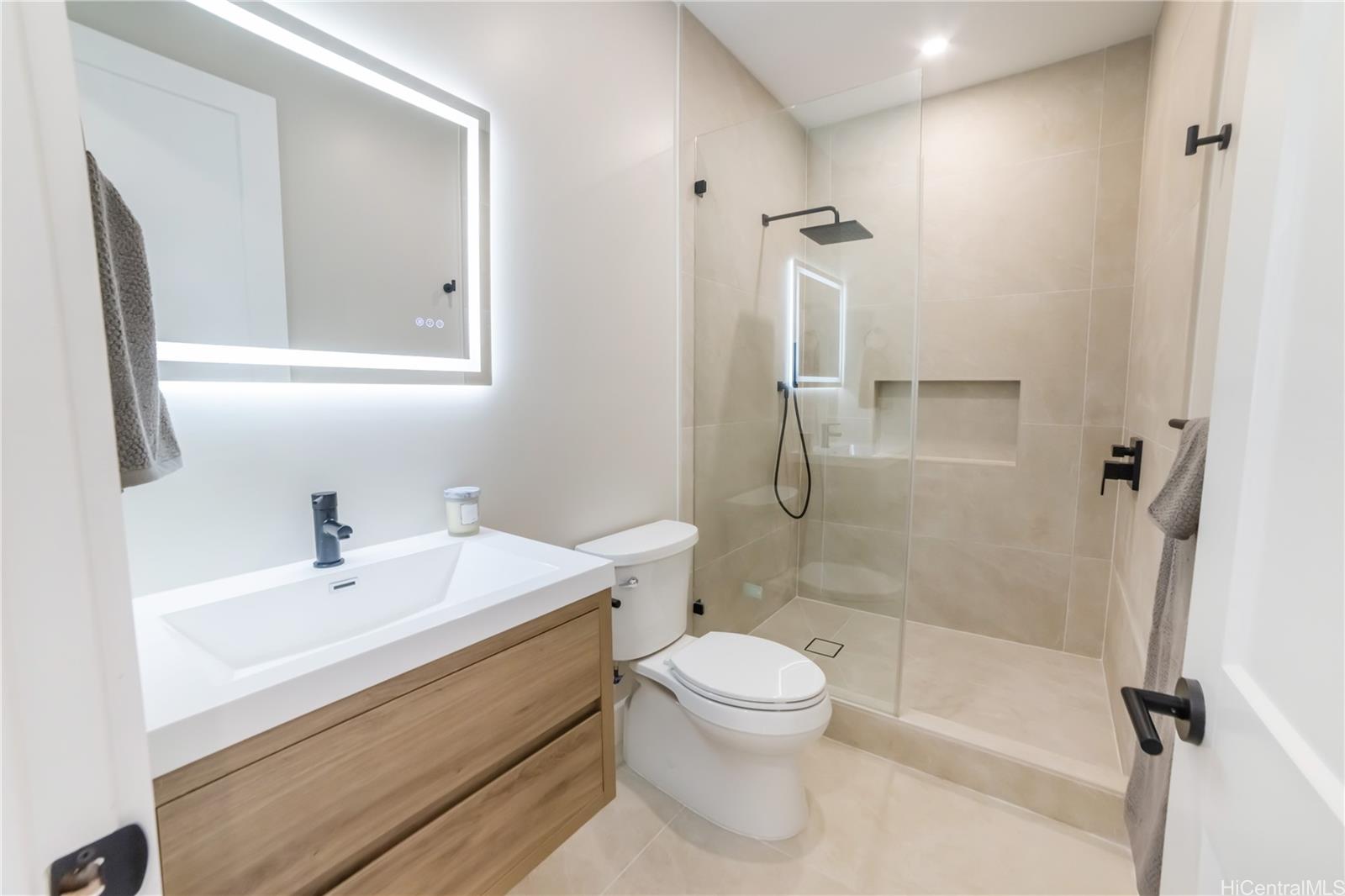 629  Halela Street Coconut Grove, Kailua home - photo 11 of 25