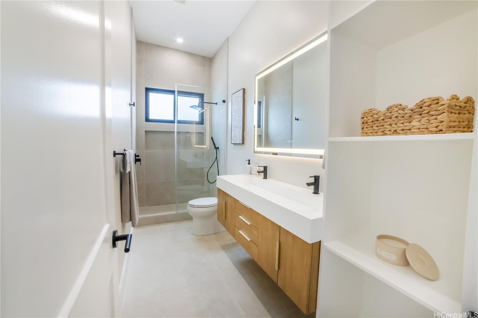 629  Halela Street Coconut Grove, Kailua home - photo 19 of 25