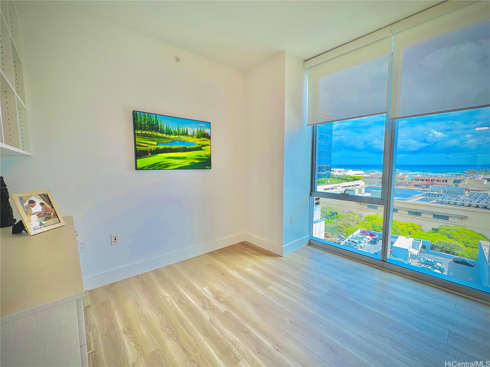 Azure Ala Moana condo # 1201, Honolulu, Hawaii - photo 11 of 25