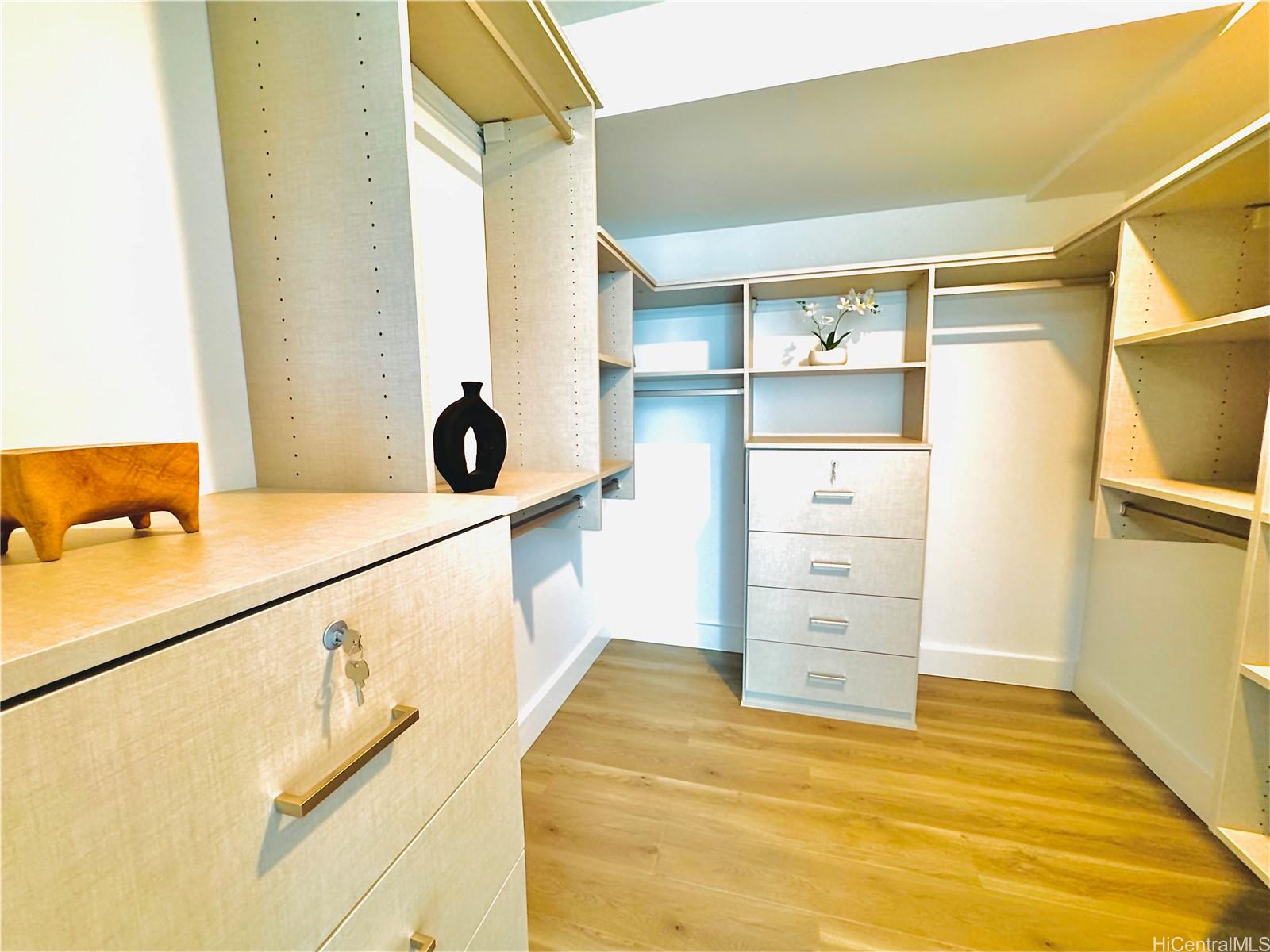 Azure Ala Moana condo # 1201, Honolulu, Hawaii - photo 17 of 25