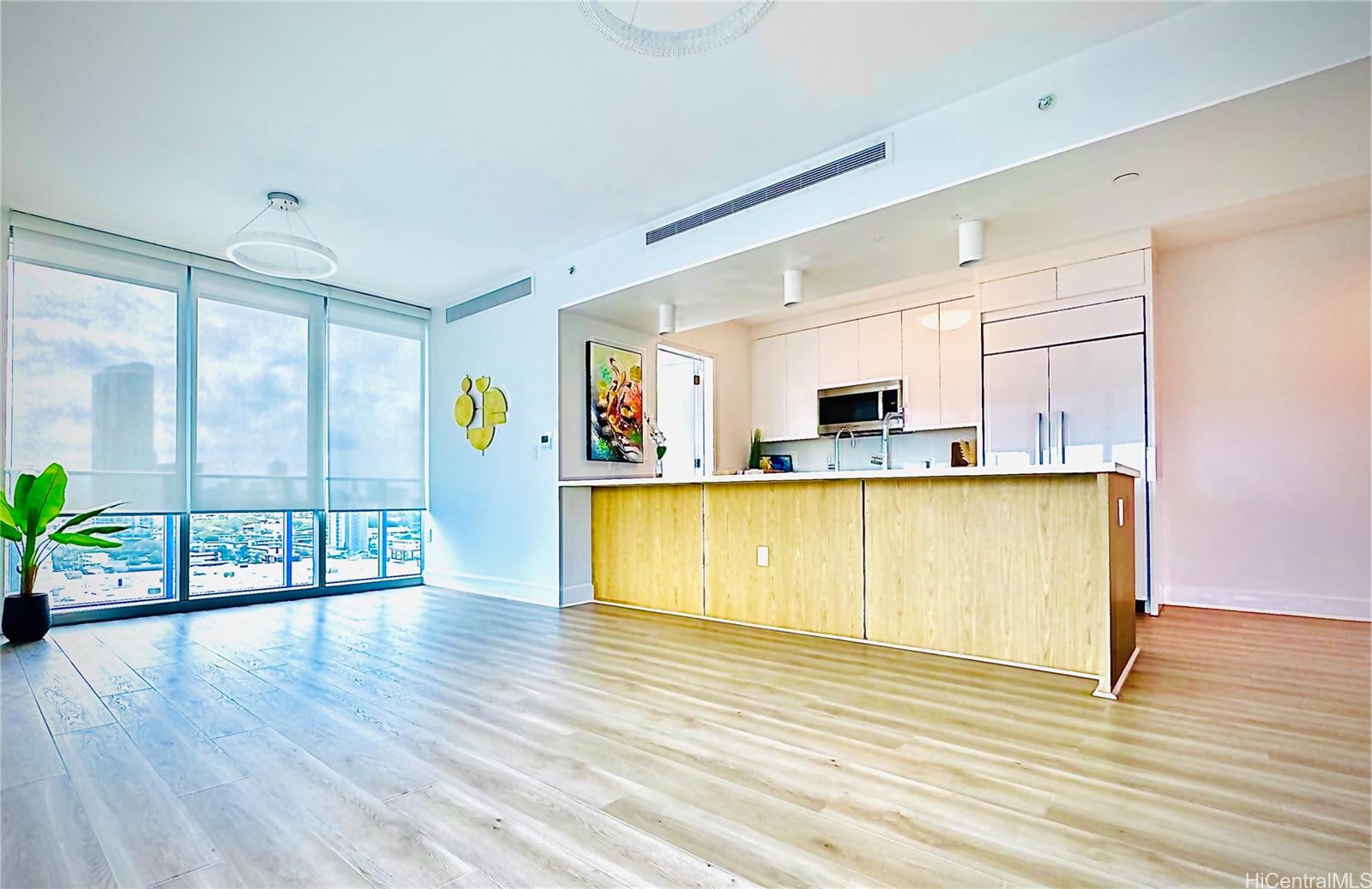 Azure Ala Moana condo # 1201, Honolulu, Hawaii - photo 8 of 25