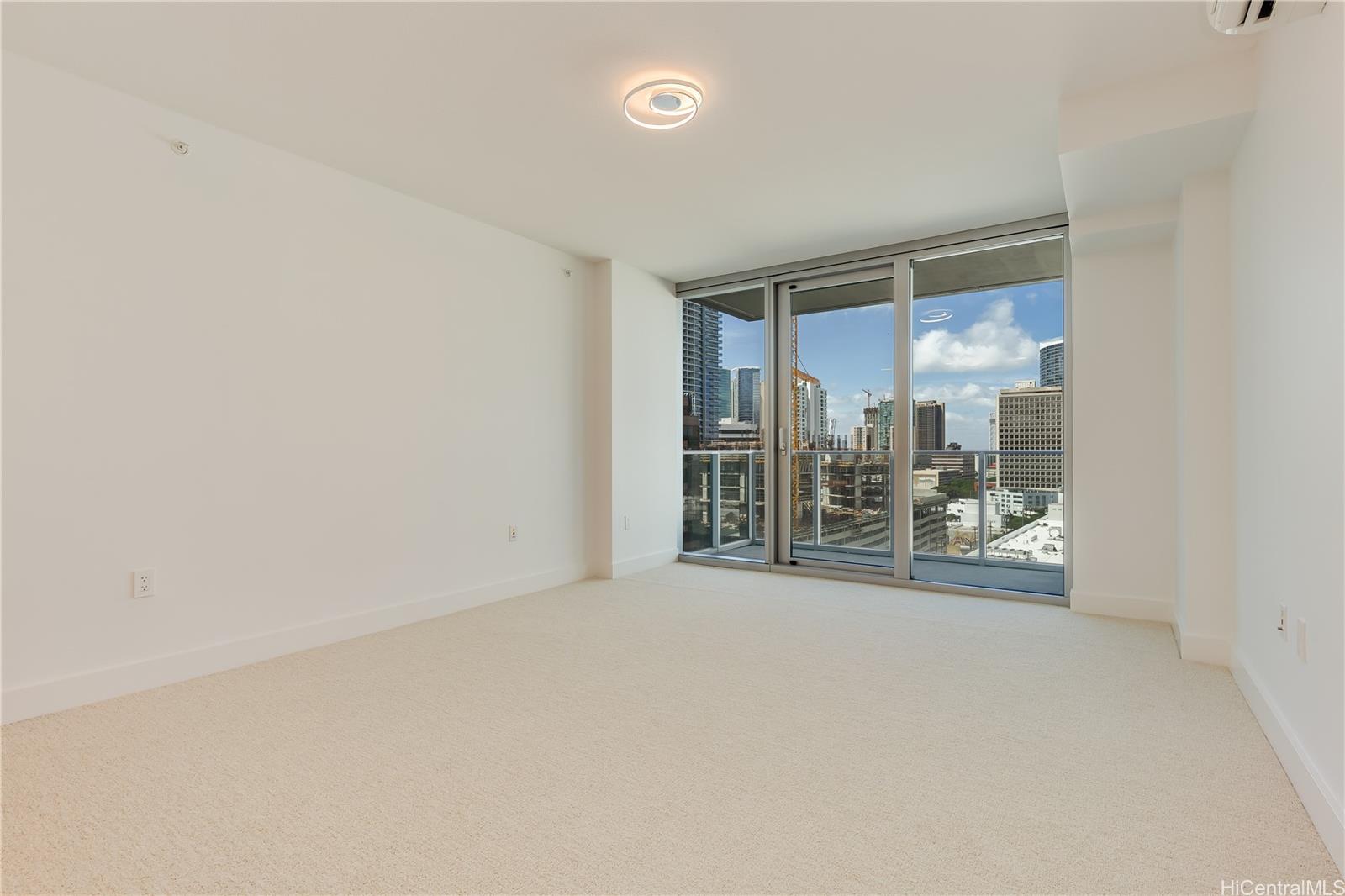 629 Keeaumoku Street Honolulu - Rental - photo 5 of 19