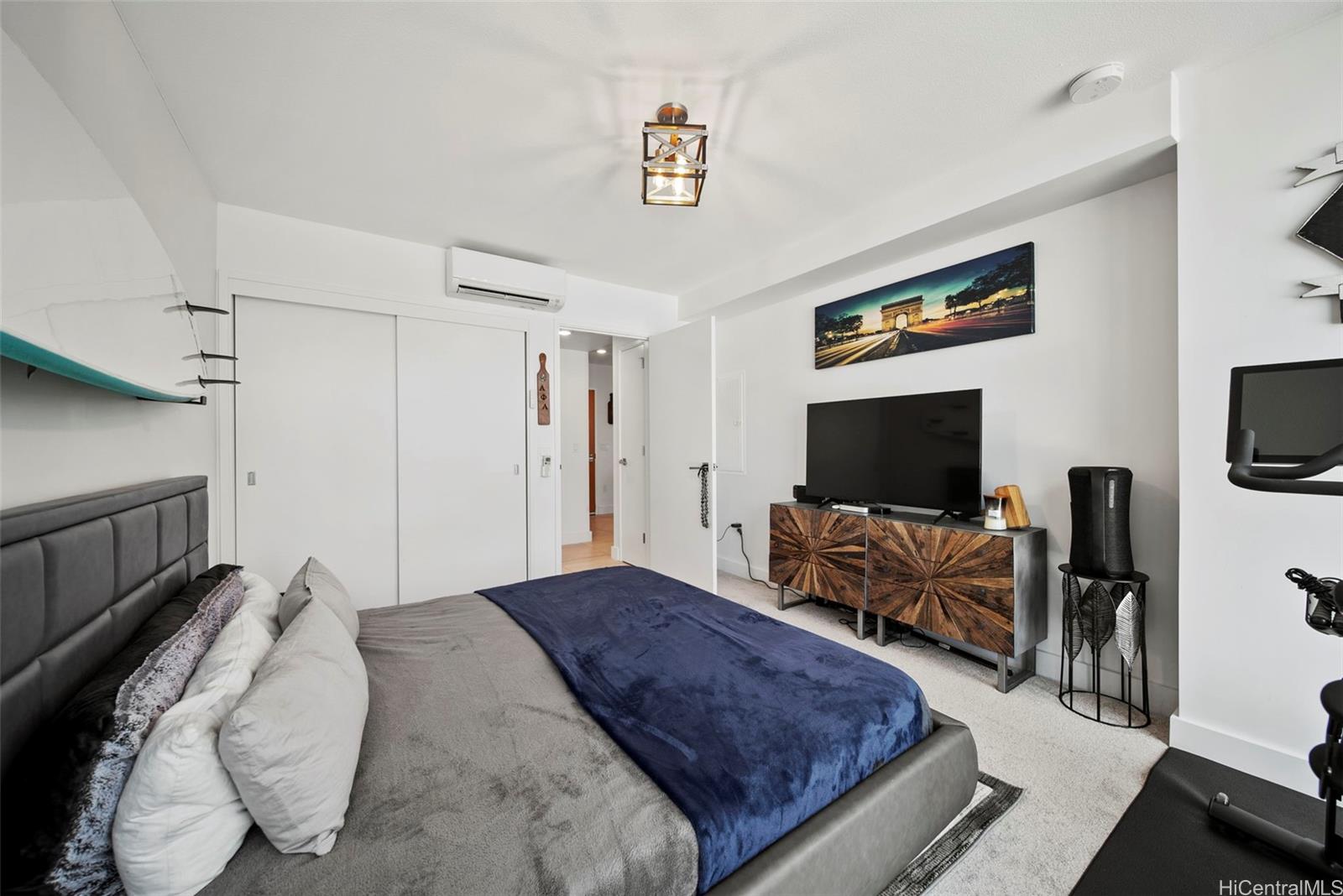 Azure Ala Moana condo # 1308, Honolulu, Hawaii - photo 10 of 25