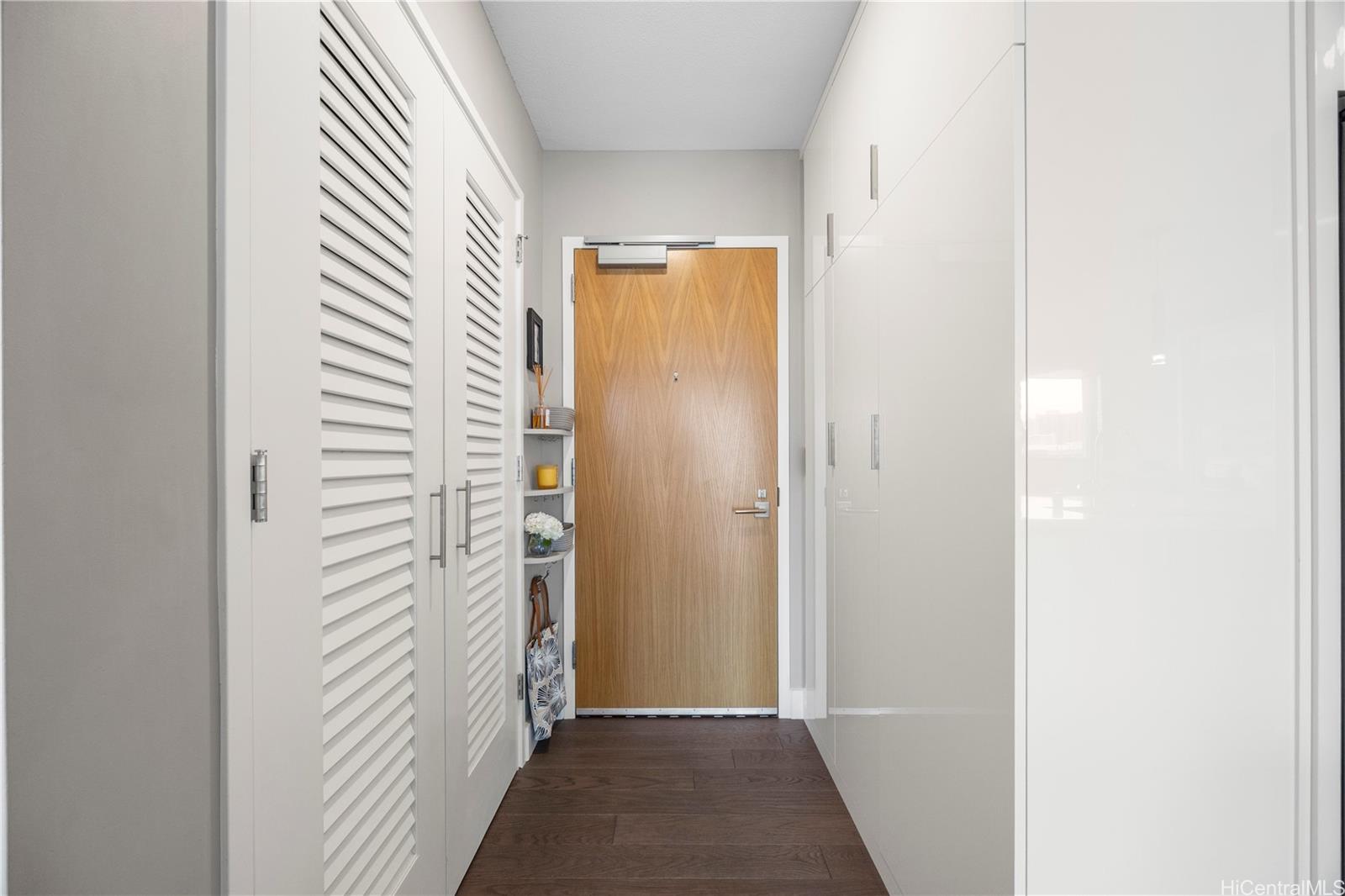 Azure Ala Moana condo # 1309, Honolulu, Hawaii - photo 2 of 25