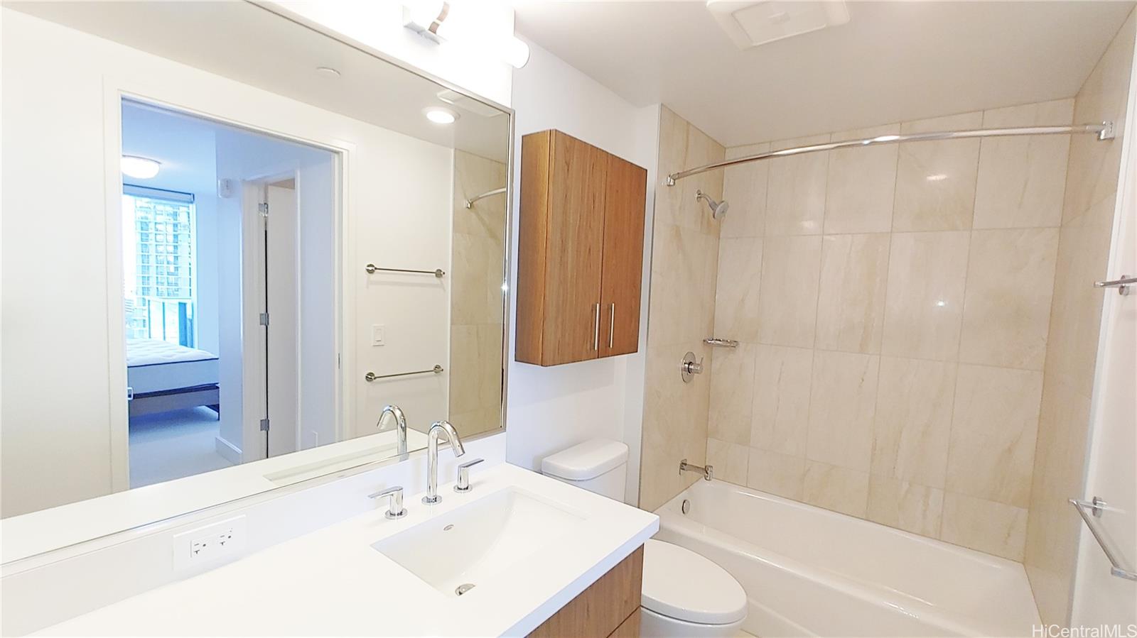 629 Keeaumoku Street Honolulu - Rental - photo 13 of 24