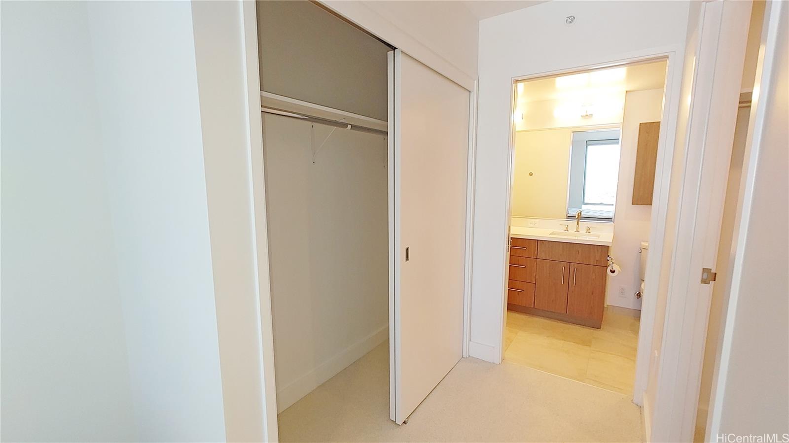 629 Keeaumoku Street Honolulu - Rental - photo 10 of 24