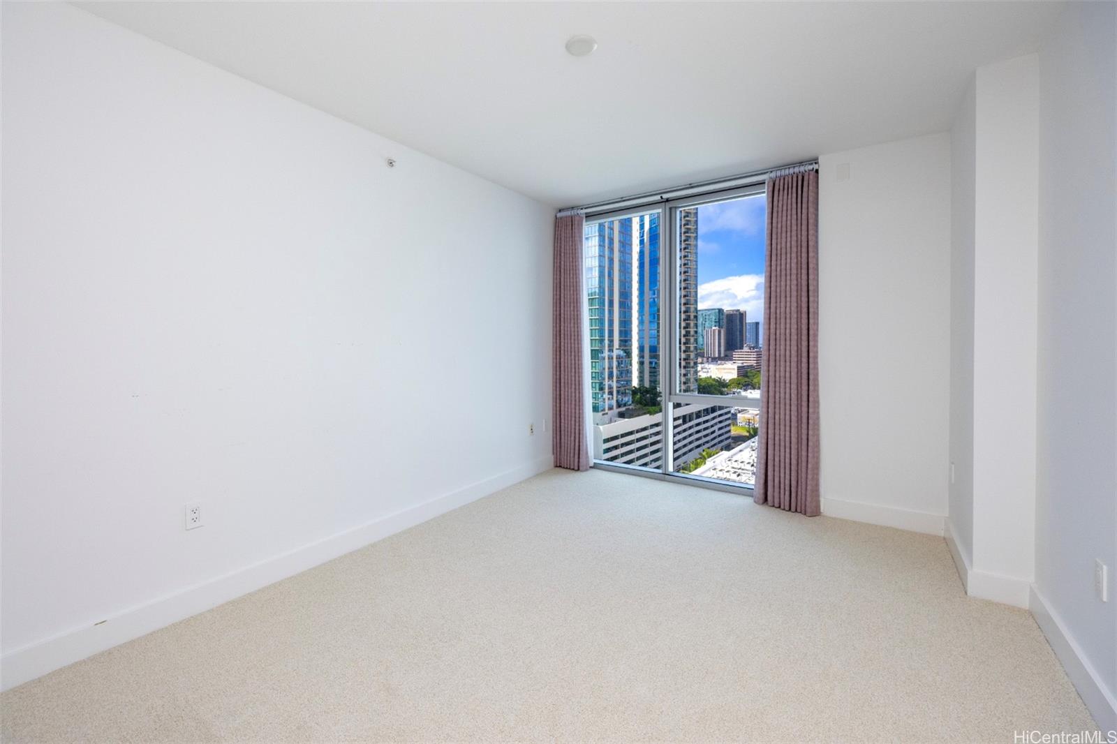 Azure Ala Moana condo # 1510, Honolulu, Hawaii - photo 19 of 25