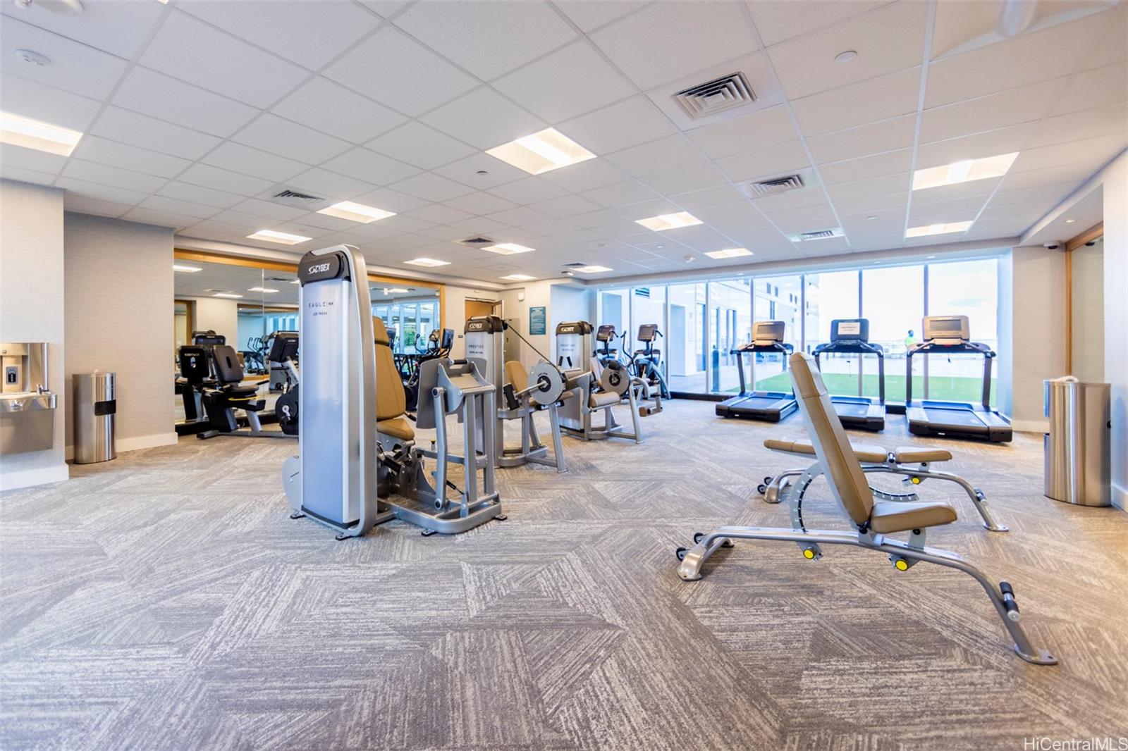 Azure Ala Moana condo # 1510, Honolulu, Hawaii - photo 24 of 25