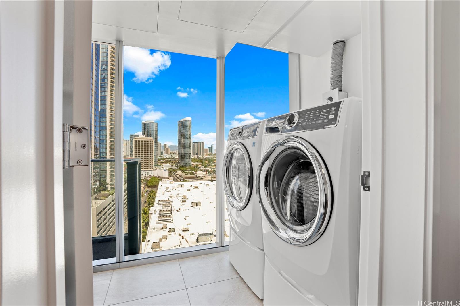 Azure Ala Moana condo # 1601, Honolulu, Hawaii - photo 19 of 25