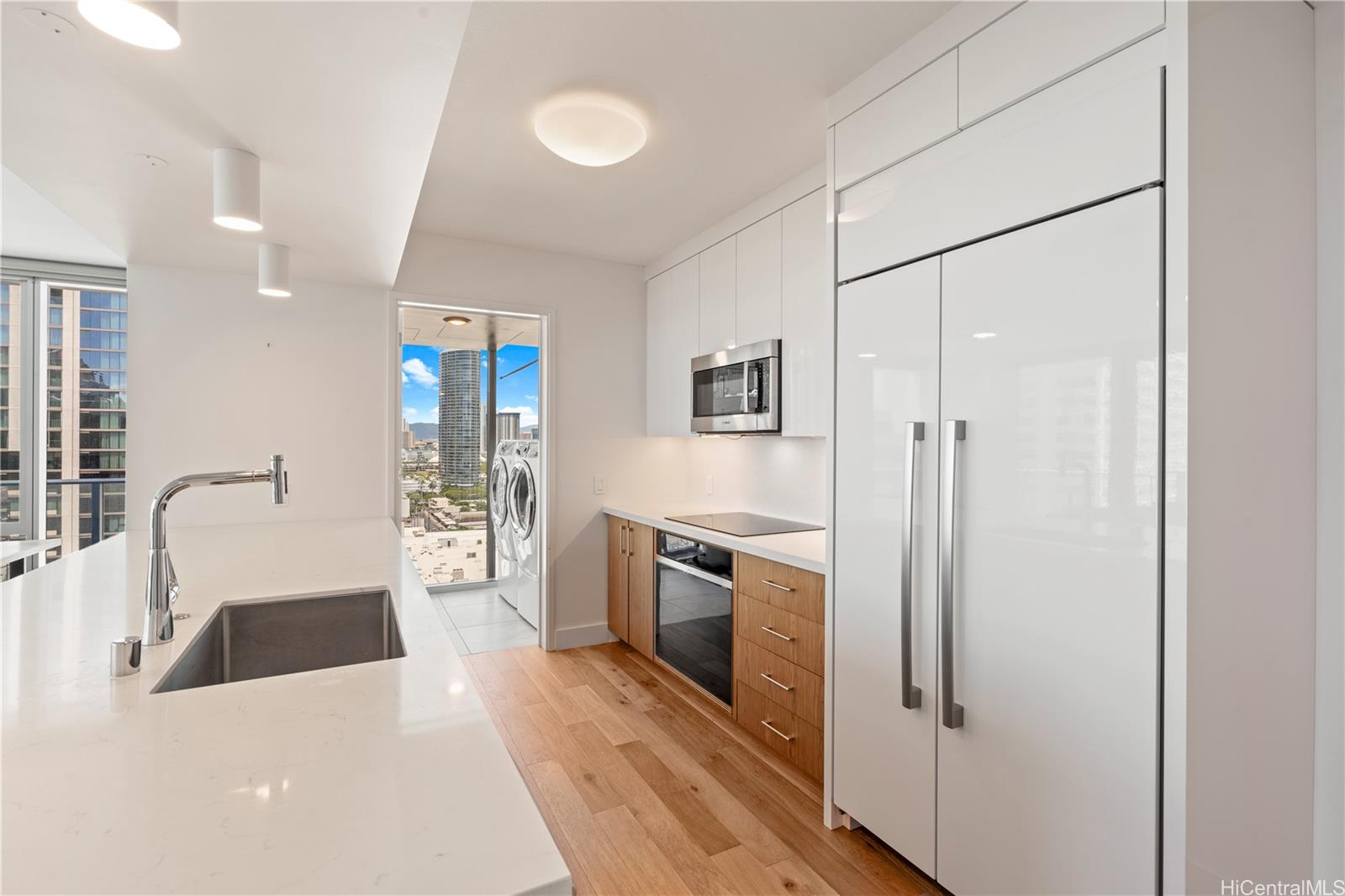 Azure Ala Moana condo # 1601, Honolulu, Hawaii - photo 10 of 25