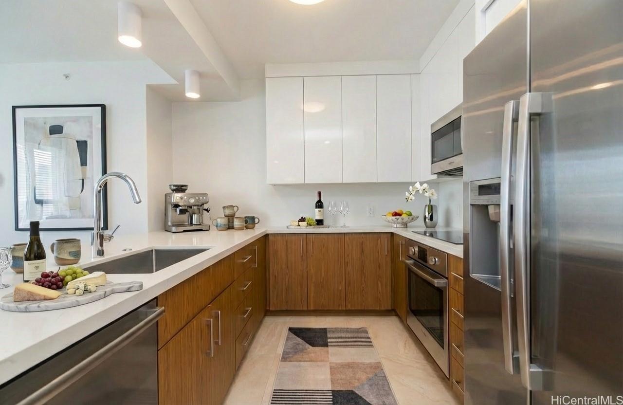 Azure Ala Moana condo # 1610, Honolulu, Hawaii - photo 2 of 18