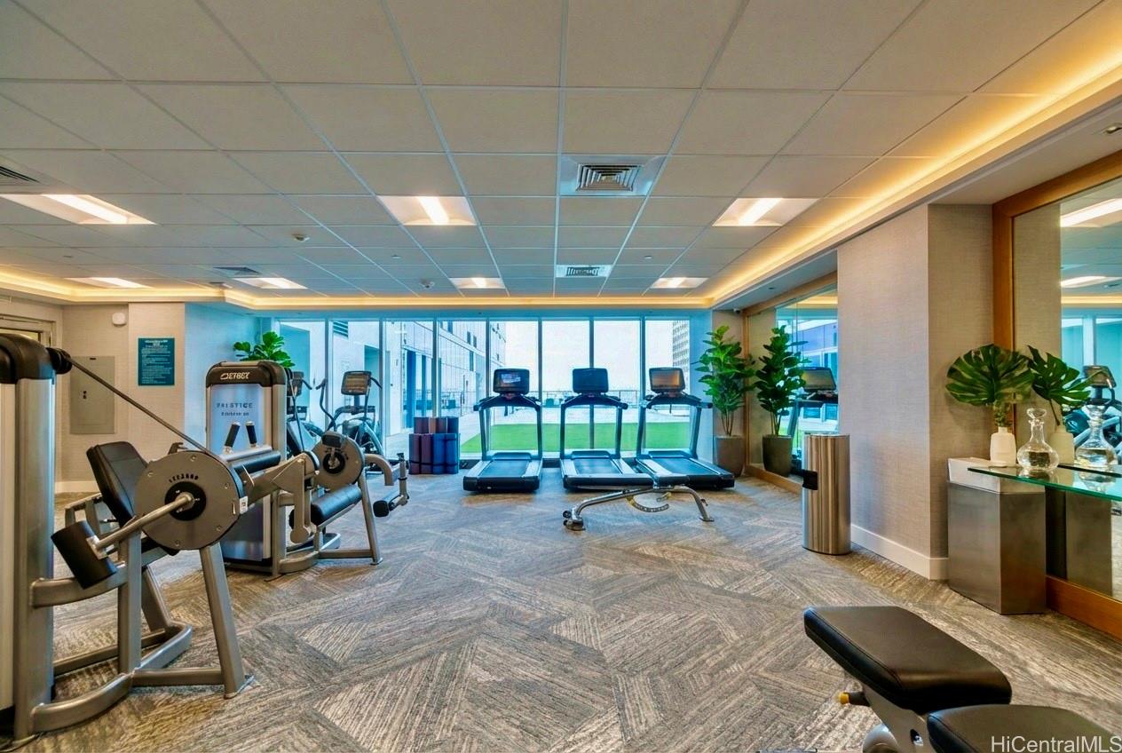 Azure Ala Moana condo # 1610, Honolulu, Hawaii - photo 12 of 18