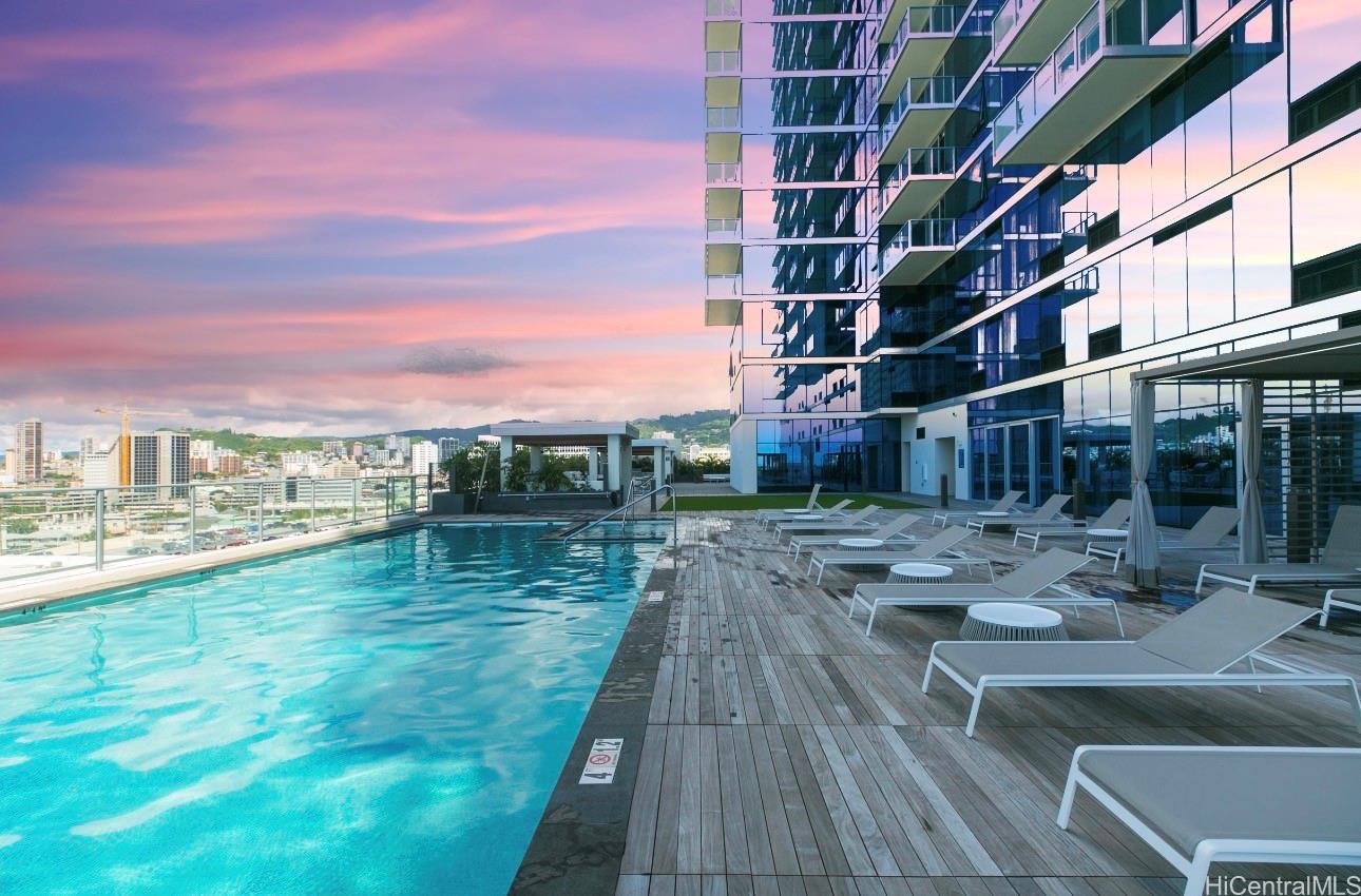 Azure Ala Moana condo # 1610, Honolulu, Hawaii - photo 15 of 18