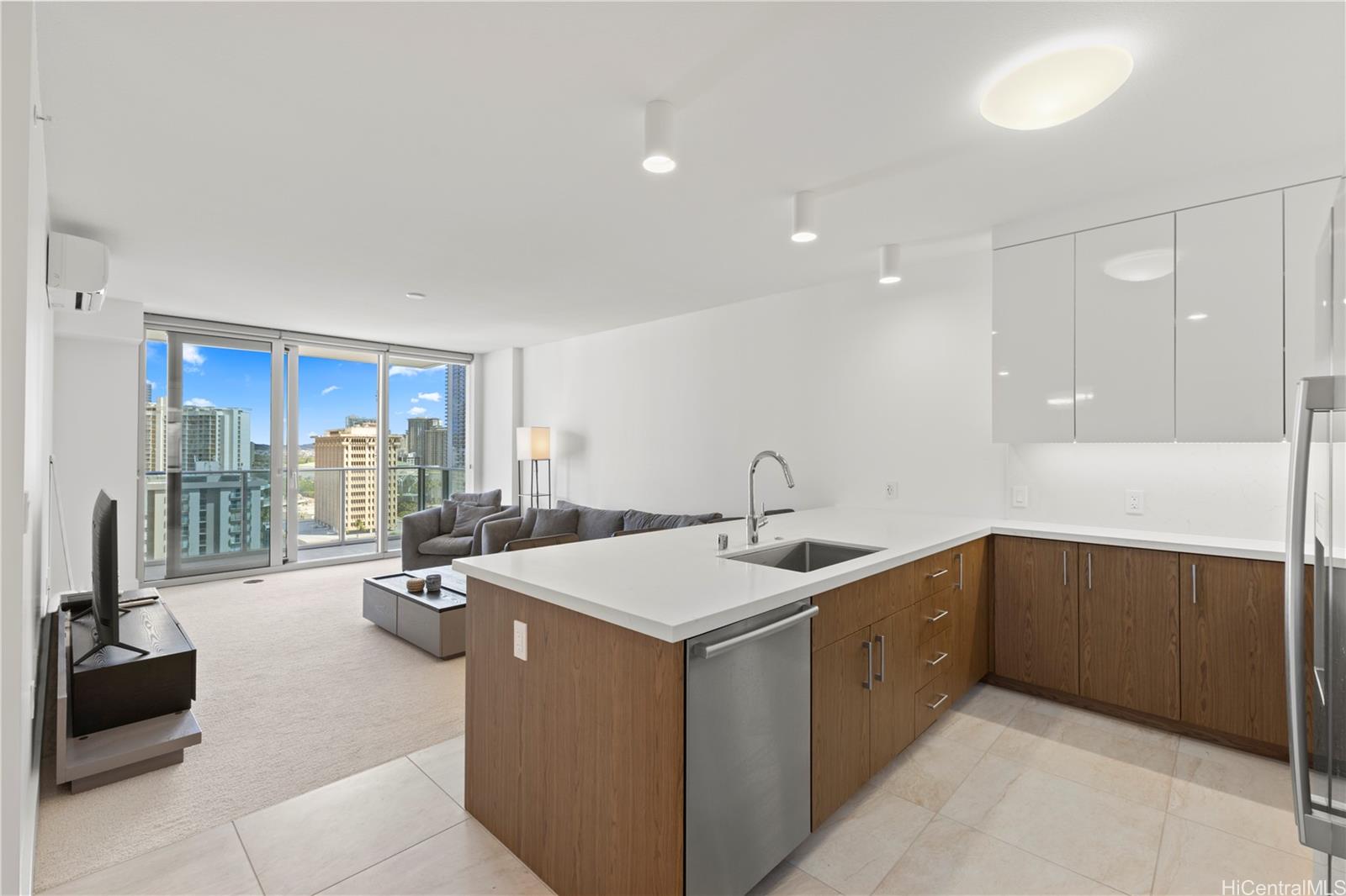 Azure Ala Moana condo # 1705, Honolulu, Hawaii - photo 4 of 22