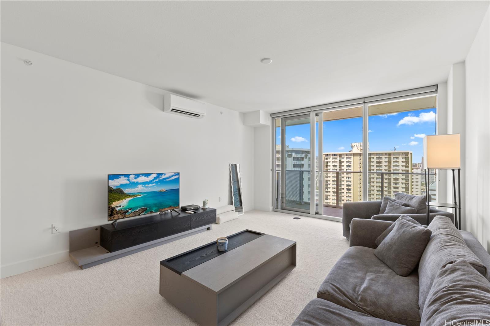 Azure Ala Moana condo # 1705, Honolulu, Hawaii - photo 8 of 22