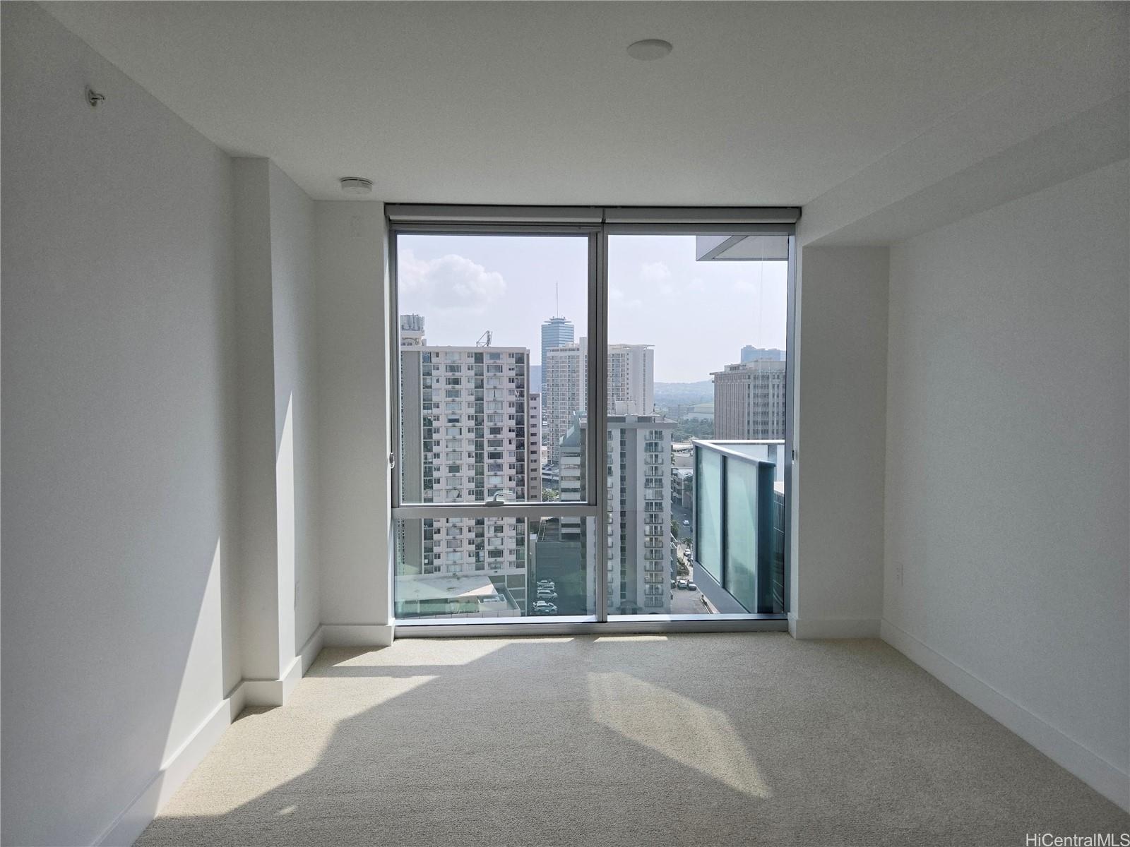 629 Keeaumoku St Honolulu - Rental - photo 12 of 22