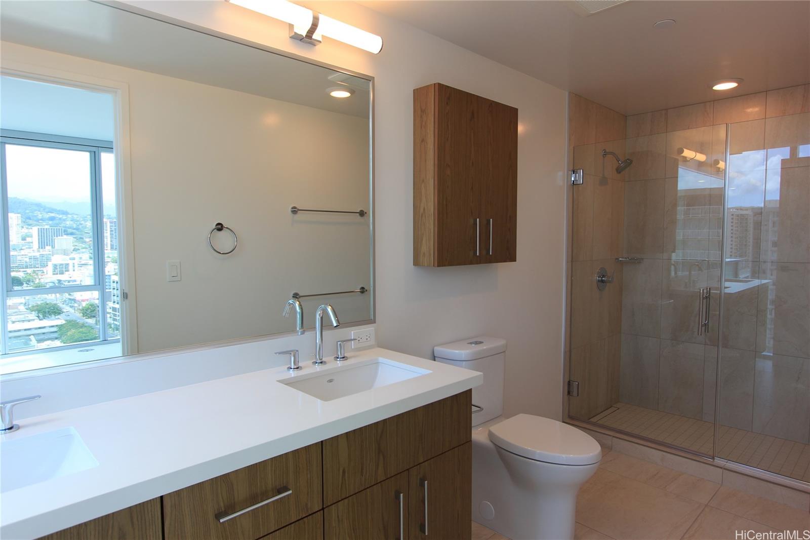 629 Keeaumoku St Honolulu - Rental - photo 15 of 25