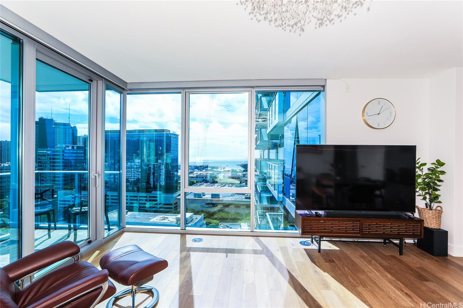 Azure Ala Moana condo # 1811, Honolulu, Hawaii - photo 2 of 20