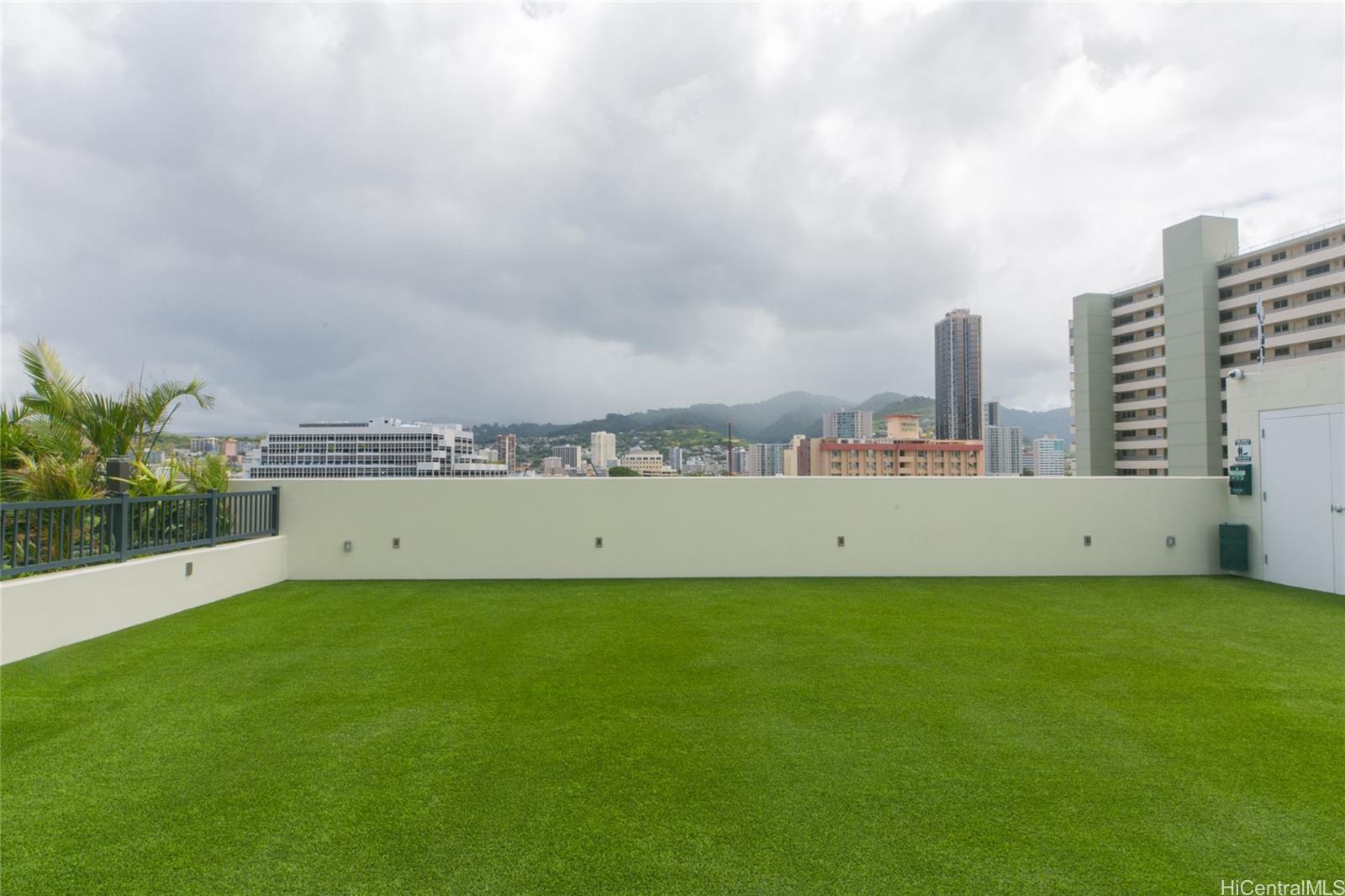 Azure Ala Moana condo # 1811, Honolulu, Hawaii - photo 19 of 20